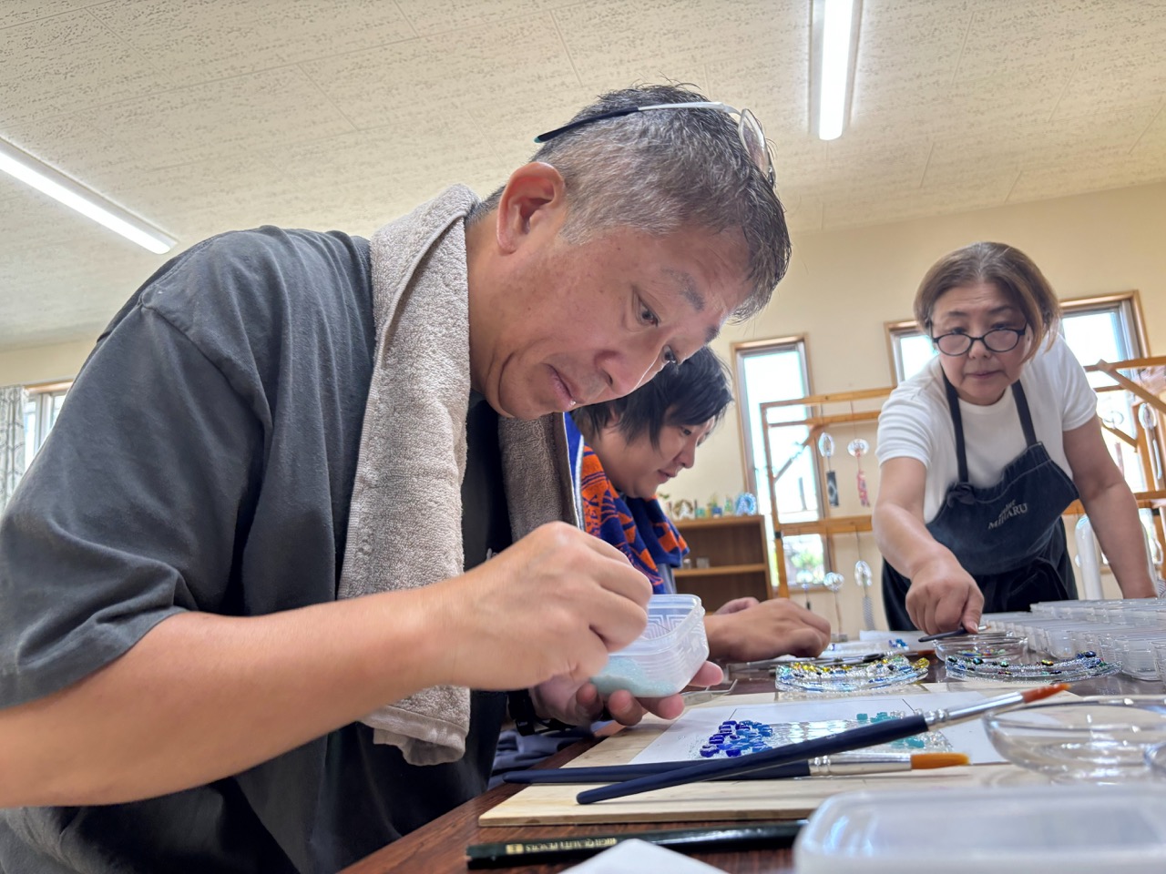 ガラスでお皿を作ってみよう！